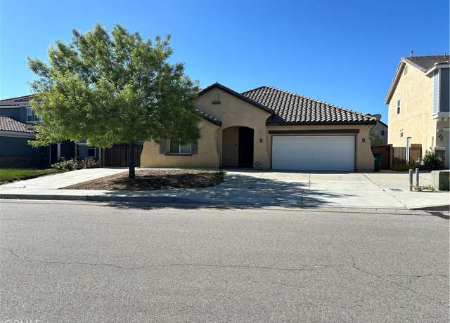 Property at 1610 E Avenue J2, Lancaster, CA 93535, 3 beds, 2.5 baths