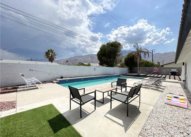 Property at 445 E San Rafael Dr, Palm Springs, CA 92262, 3 beds, 2 baths