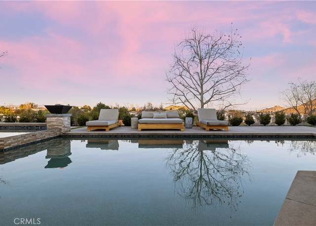 Property at 25551 Prado De Oro, Calabasas, CA 91302, 5 beds, 5.5 baths