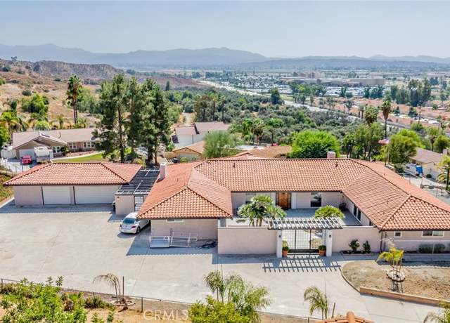 Property at 42031 San Jose Dr, San Jacinto, CA 92583, 4 beds, 3 baths