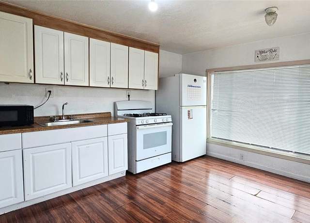 Property at 2767 W 1st St #35, Santa Ana, CA 92703, 2 beds, 1 bath