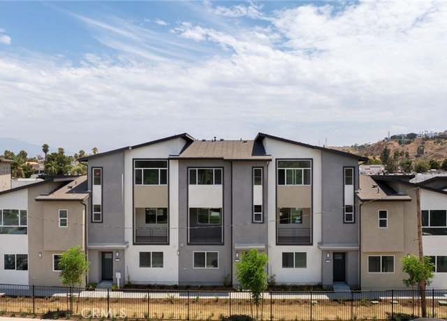 Property at 1112 Santo Antonio Dr, Colton, CA 92324, 3 beds, 2 baths