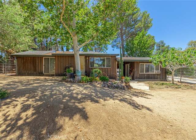 Property at 4819 Columbia Way, Lancaster, CA 93536, 2 beds, 1.5 baths