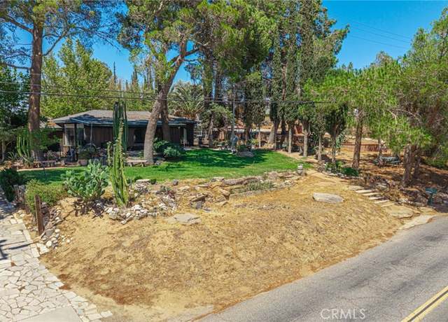 Property at 4819 Columbia Way, Lancaster, CA 93536, 2 beds, 1.5 baths