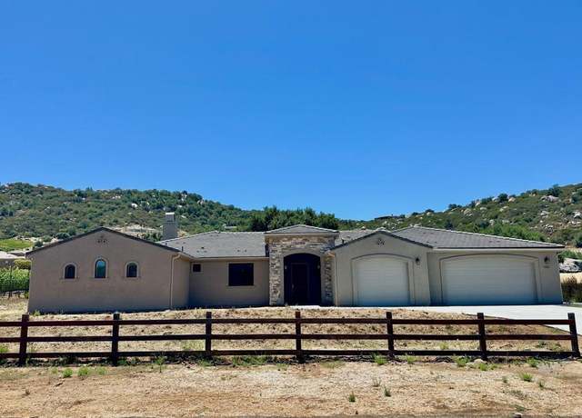 Property at 12727 Via Vigneto Lot 38, Lakeside, CA 92040, 4 beds, 4.5 baths