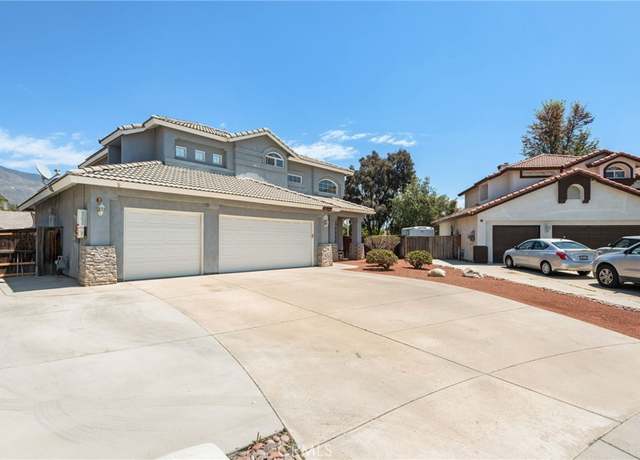 Property at 879 Glider Pl, San Jacinto, CA 92582, 5 beds, 3 baths