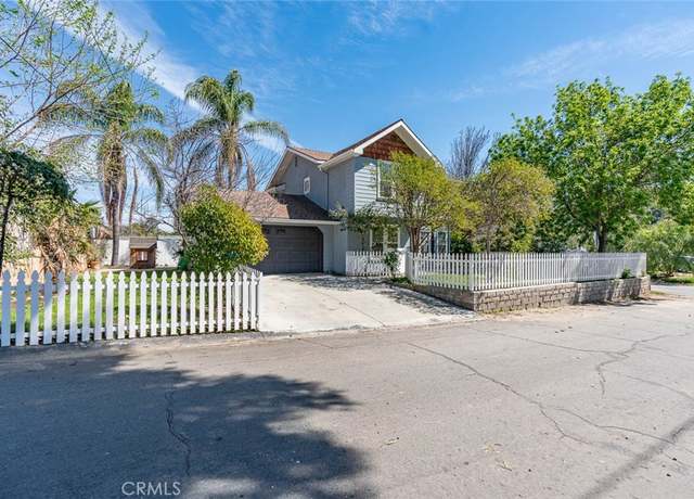 Property at 30163 Lexington Dr, Castaic, CA 91384, 4 beds, 2.5 baths