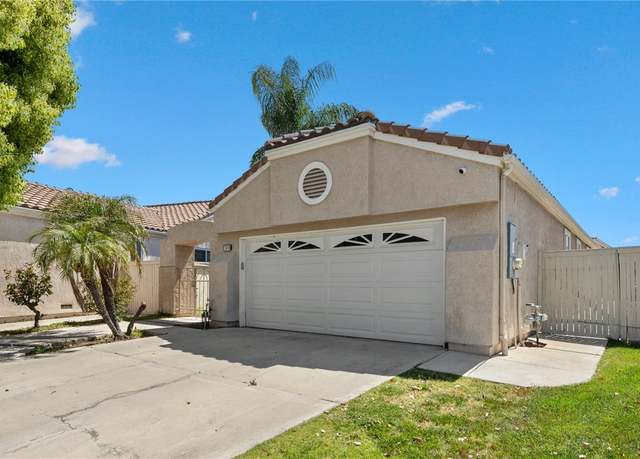 Property at 29918 Greens Ct, Menifee, CA 92584, 3 beds, 2 baths