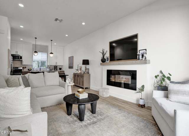 Property at 5662 Hazeltine Ave, Van Nuys, CA 91401, 4 beds, 3 baths