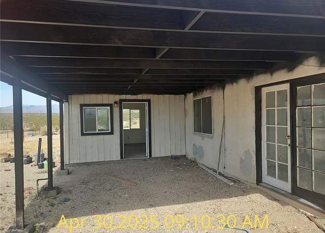 Property at 61276 La Brisa Dr, Joshua Tree, CA 92252, 1 bed, 2 baths