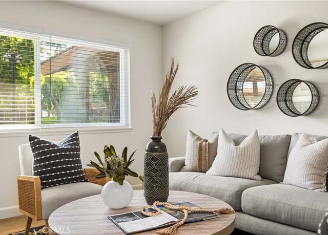 Property at 206 Bay Meadows Dr, Placentia, CA 92870, 3 beds, 2.5 baths