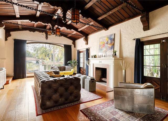 Property at 7 37th Pl, Long Beach, CA 90803, 6 beds, 3 baths