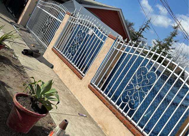 Property at 661 W 65th St, Los Angeles, CA 90044