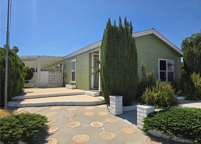 Property at 945 Vallejo Dr, Hemet, CA 92543, 3 beds, 2 baths