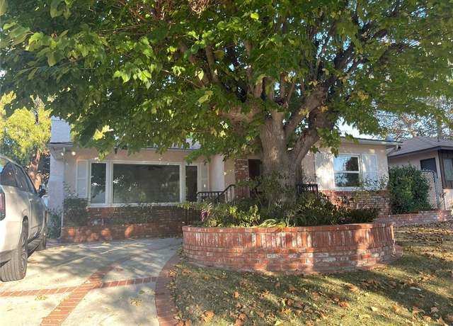 Property at 4978 Topanga Canyon Blvd, Woodland Hills, CA 91364, 3 beds, 1 bath