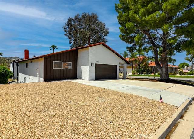 Property at 22587 Canyon Lake Dr S, Canyon Lake, CA 92587, 3 beds, 2 baths