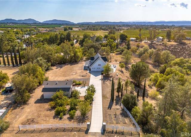 Property at 39195 Avenida Antonovich, Temecula, CA 92591, 3 beds, 2 baths