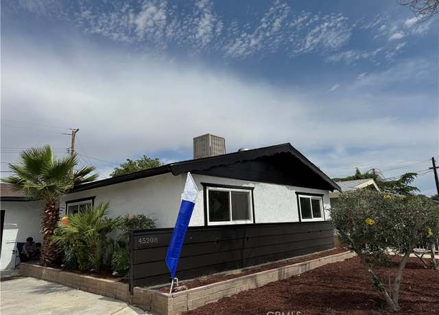 Property at 45208 17th St W, Lancaster, CA 93534, 3 beds, 2 baths