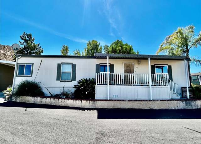 Property at 1536 S State St #99, Hemet, CA 92543, 3 beds, 2 baths