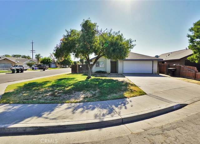 Property at 1033 Kimball Ct, Hanford, CA 93230, 3 beds, 2 baths