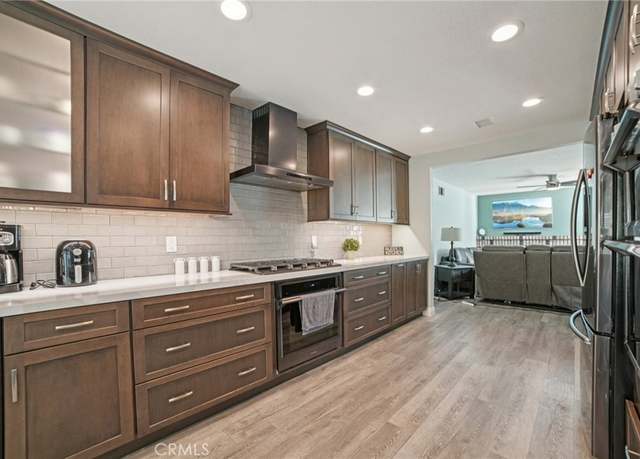 Property at 25231 Grovewood, Lake Forest, CA 92630, 3 beds, 2.5 baths