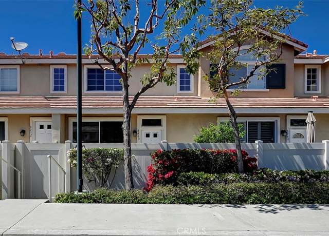 Property at 8460 E Tioga Way, Anaheim Hills, CA 92808, 3 beds, 2.5 baths