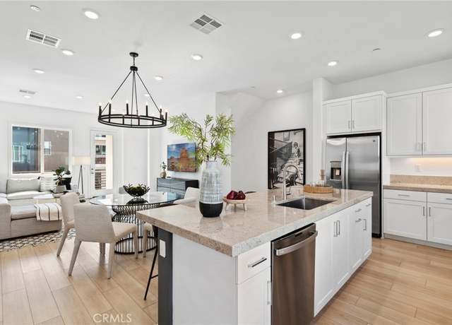 Property at 223 Sash, Irvine, CA 92618, 2 beds, 2.5 baths