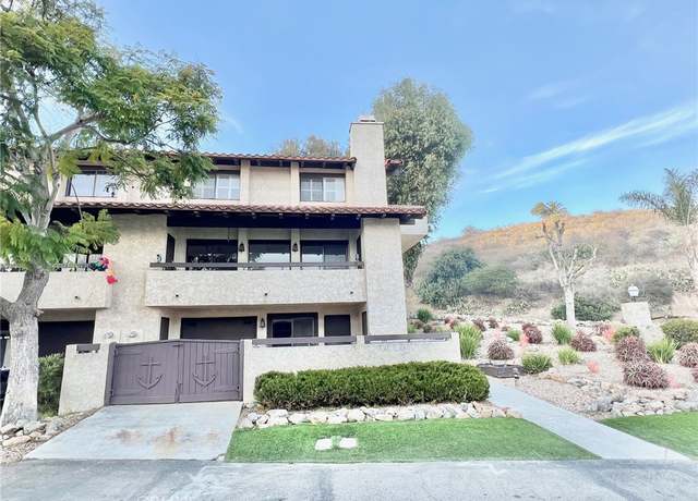 Property at 1 Cabrillo Dr, Avalon, CA 90704, 3 beds, 4 baths