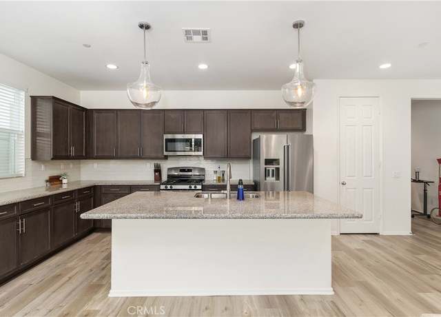Property at 34130 Shasta St, Murrieta, CA 92563, 4 beds, 2 baths