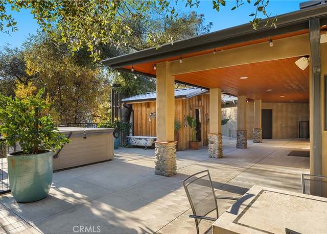 Property at 12352 Centerville Rd, Chico, CA 95928, 4 beds, 4.5 baths