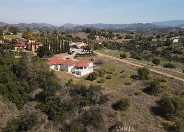 Property at 2501 Via Rancheros Way, Fallbrook, CA 92028, 5 beds, 4 baths