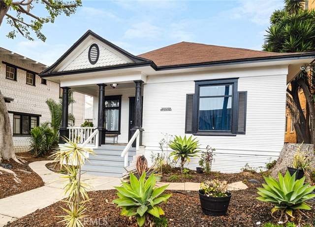 Property at 237 W 6th St, Long Beach, CA 90802, 7 beds, 6 baths