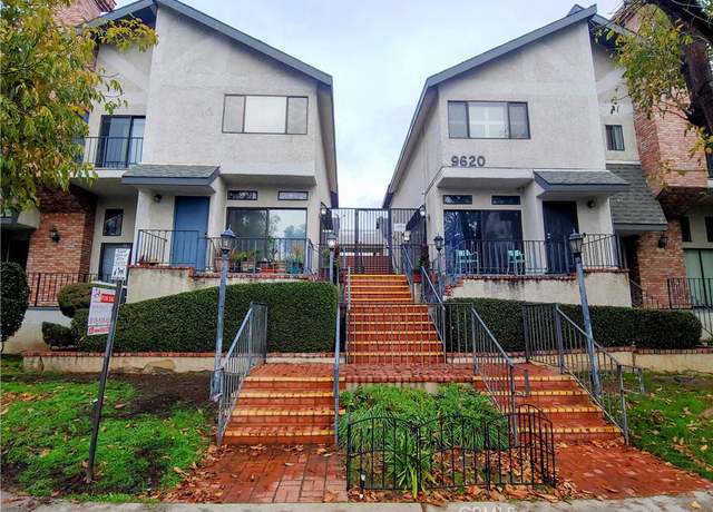 Property at 9620 Sepulveda Blvd #61, North Hills, CA 91343, 2 beds, 3 baths