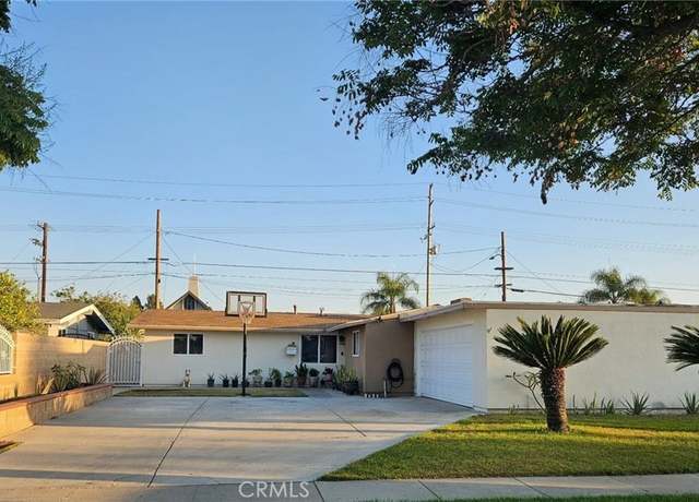 Property at 952 S Emerald St, Anaheim, CA 92804, 4 beds, 2 baths