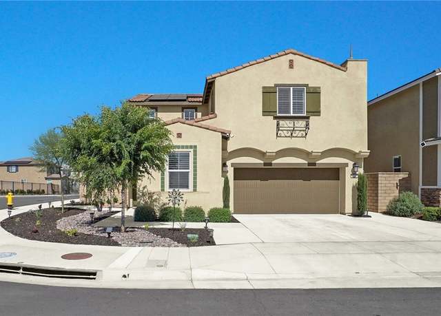 Property at 1768 Camellia Ln, Redlands, CA 92374, 3 beds, 2.5 baths