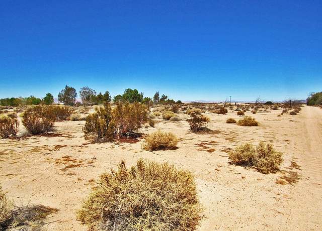 Property at 34348 Lakeview Ave, Newberry Springs, CA 92365