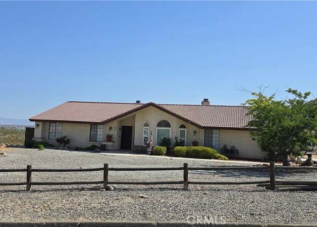Property at 15984 Tinta Rd, Apple Valley, CA 92307, 3 beds, 2.5 baths