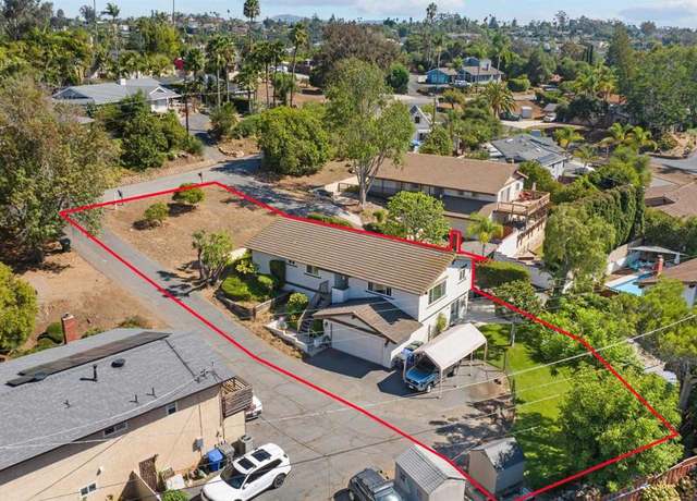 Property at 137 Beaumont Dr, Vista, CA 92084, 4 beds, 2.5 baths