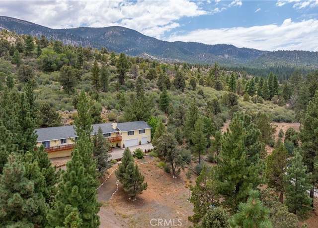 Property at 2196 Mariposa Ln, Big Bear City, CA 92314, 4 beds, 2.5 baths