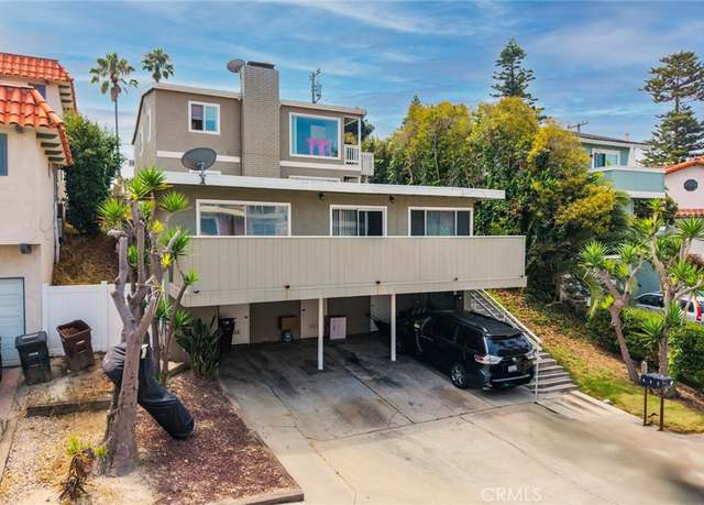 Property at 211 W Escalones, San Clemente, CA 92672, 6 beds, 4 baths