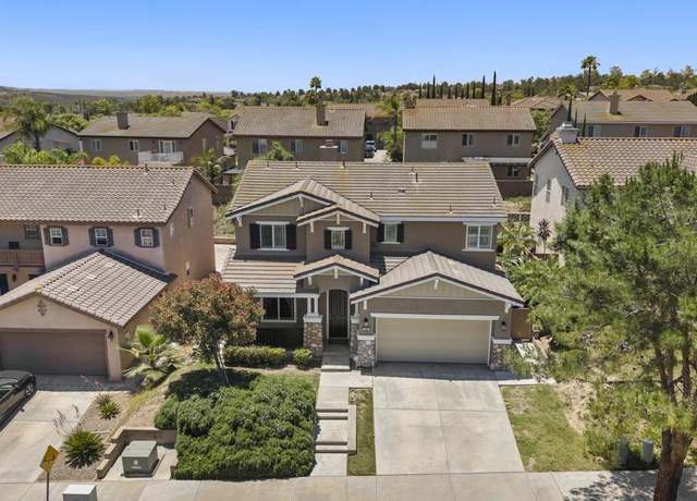 Property at 1222 N Creekside Dr, Chula Vista, CA 91915, 4 beds, 3 baths