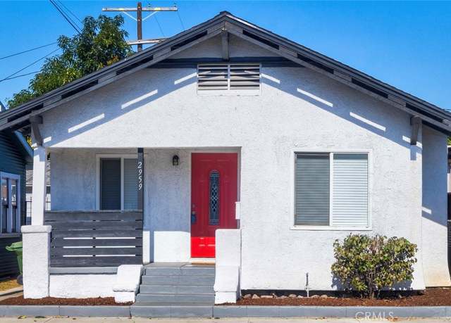 Property at 2959 Arlington Ave, Los Angeles, CA 90018, 2 beds, 1 bath