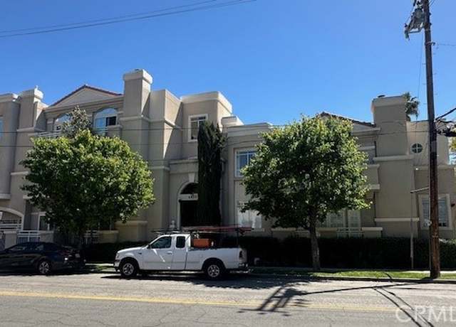 Property at 4630 Woodley Ave #205, Encino, CA 91436, 2 beds, 3 baths
