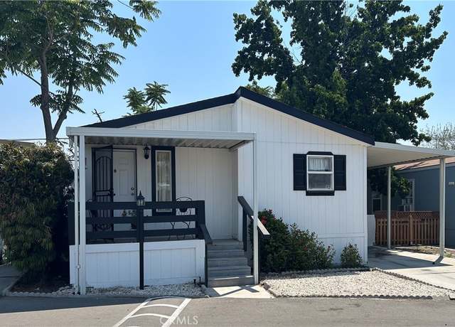 Property at 220 Elk St #149, Hemet, CA 92543, 3 beds, 2 baths