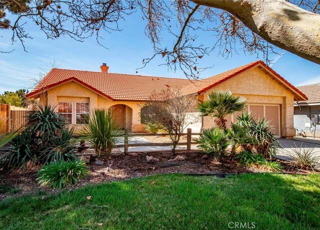 Property at 1506 High Point Dr, Palmdale, CA 93550, 3 beds, 2 baths