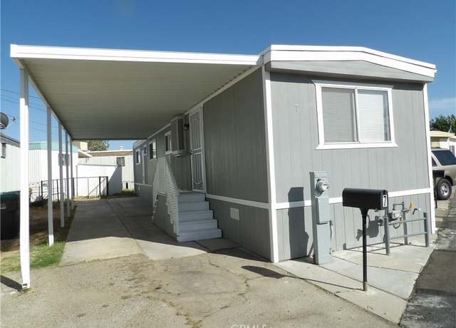 Property at 3753 E Avenue I Space 7, Lancaster, CA 93535, 2 beds, 1 bath