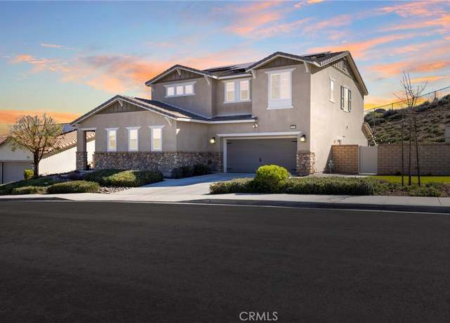 Property at 30688 Lone Pine Dr, Menifee, CA 92584, 6 beds, 4.5 baths