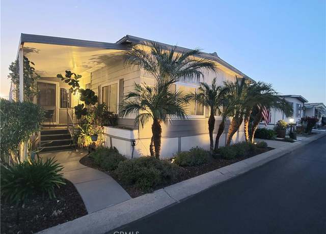 Property at 1506 Oak Dr #55, Vista, CA 92084, 2 beds, 2 baths