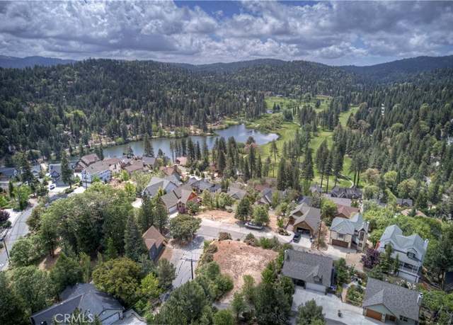 Property at 810 Marin Ln, Lake Arrowhead, CA 92352, 3 beds, 3 baths