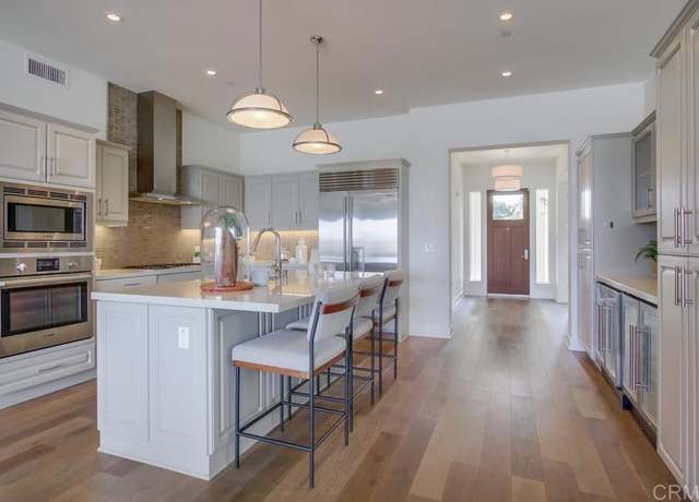 Property at 2333 Ocean St, Carlsbad, CA 92008, 3 beds, 3 baths